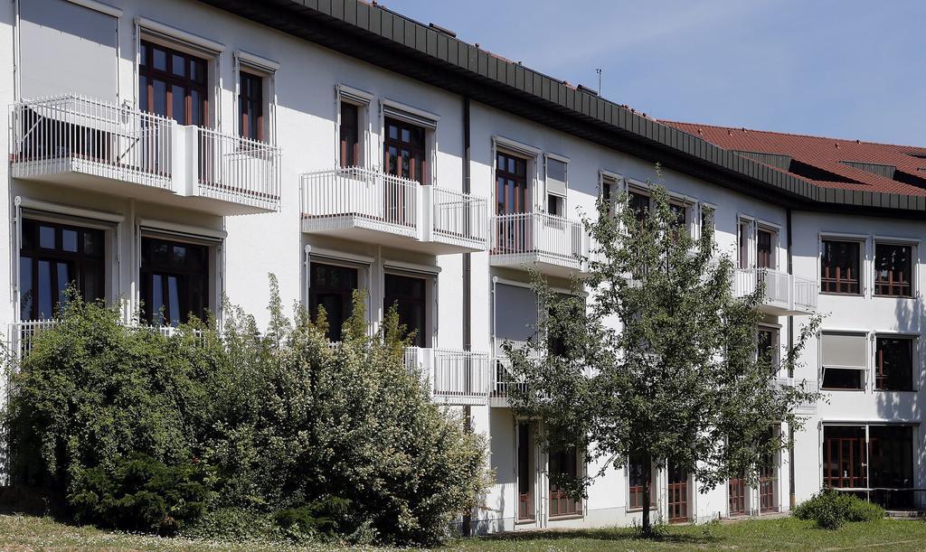 Tagungs- Und Bildungszentrum Steinbach/Taunus Steinbach im Taunus Buitenkant foto